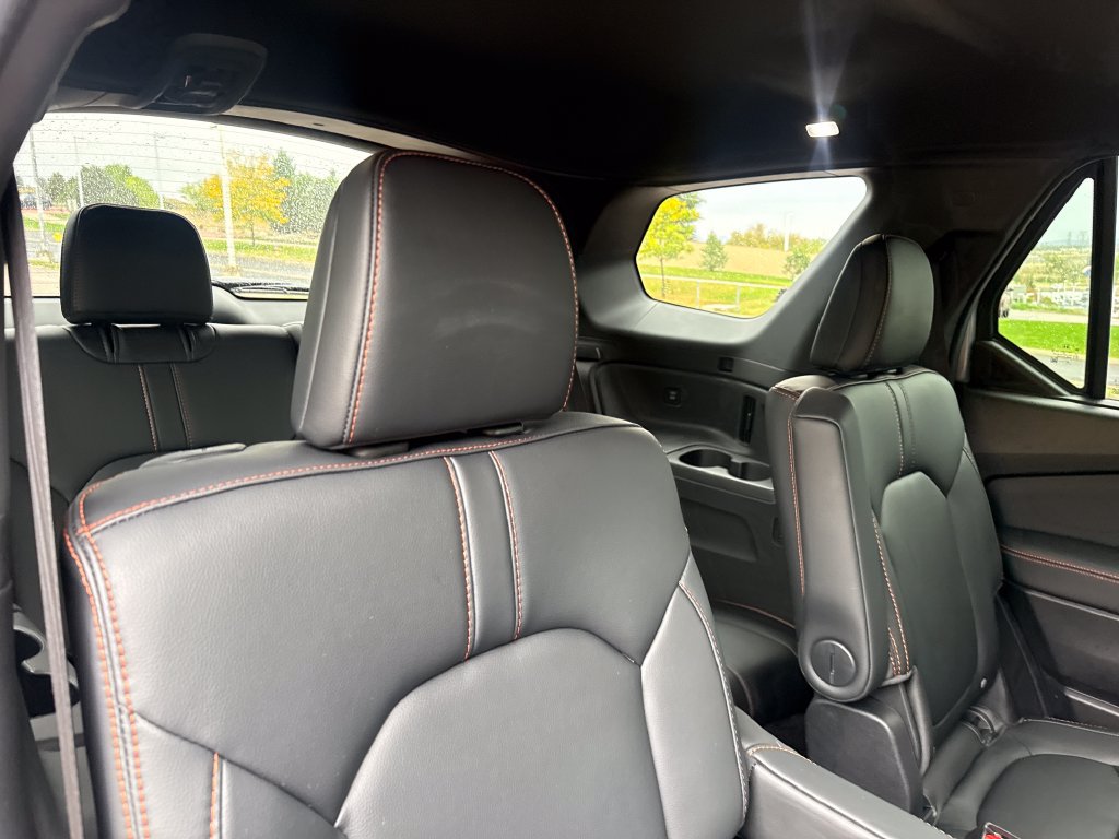 Used 2025 Honda Pilot TrailSport image 26