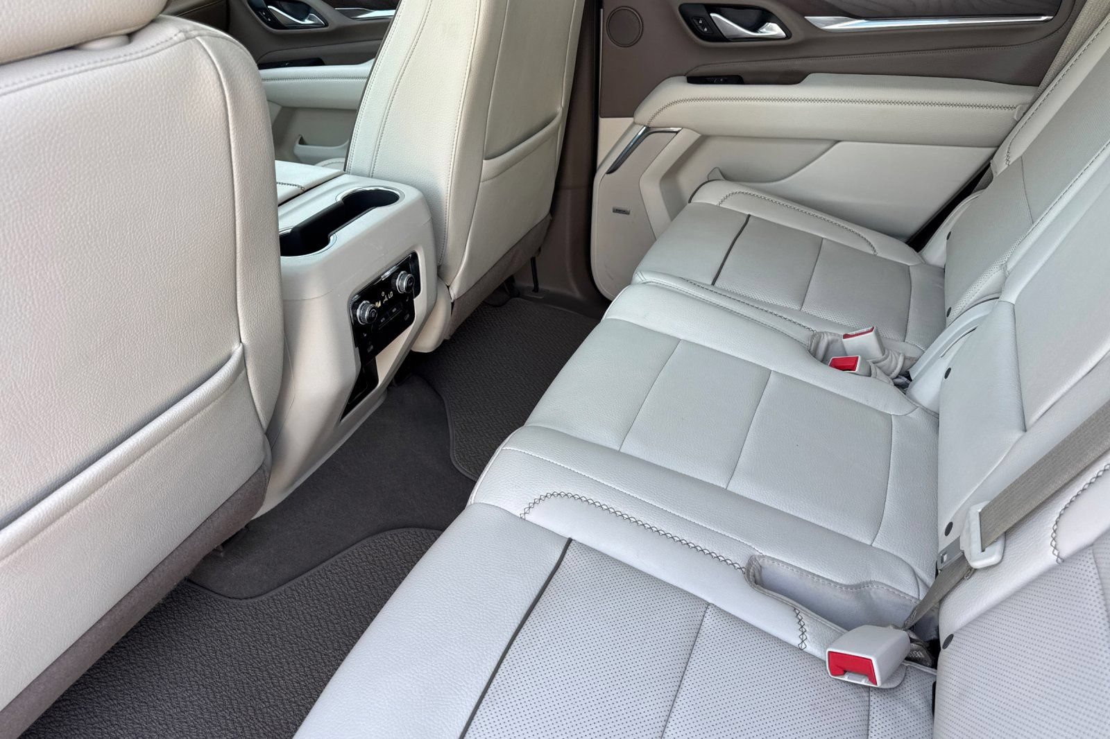 Certified 2023 GMC Yukon Denali AWD/4WD image 13