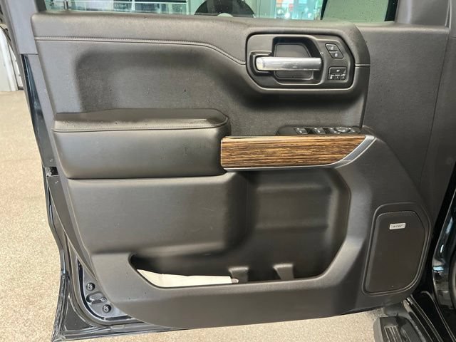 Used 2019 Chevrolet Silverado 1500 High Country w/ Z71 Off-Road Package AWD/4WD image 26