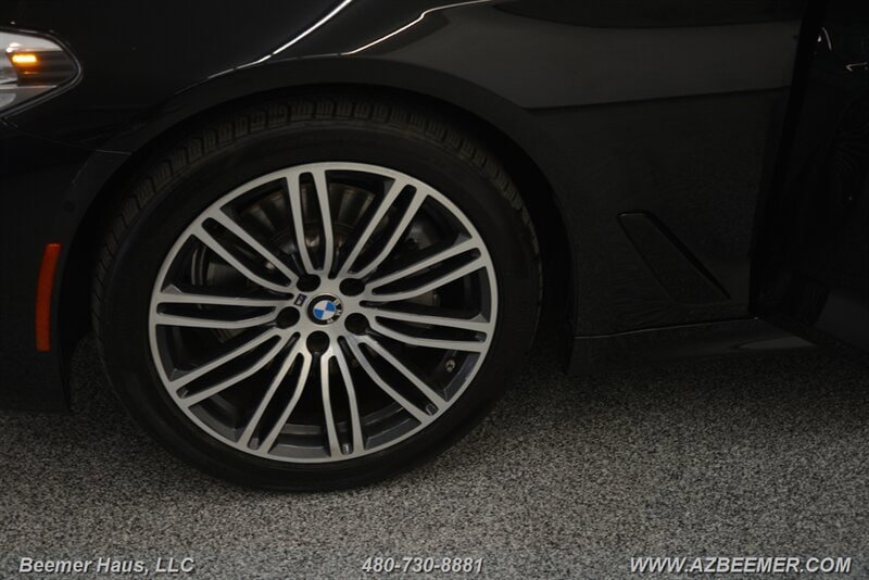 Used 2020 BMW 530i w/ M Sport Package RWD image 45