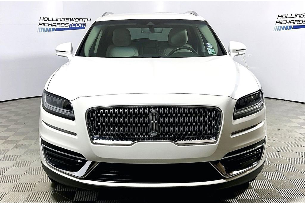 Used 2020 Lincoln Nautilus FWD image 2