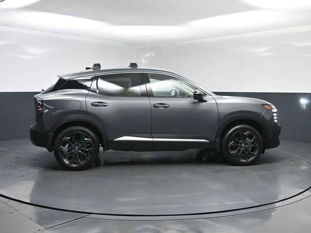New 2026 Nissan Kicks SR w/ SR Premium Package image 27
