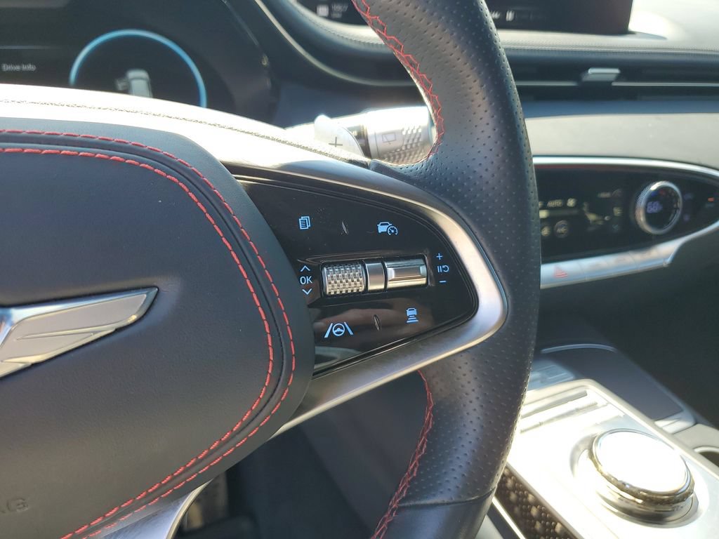 Used 2022 Genesis GV70 3.5T Sport w/ Sport Prestige Package AWD/4WD image 24