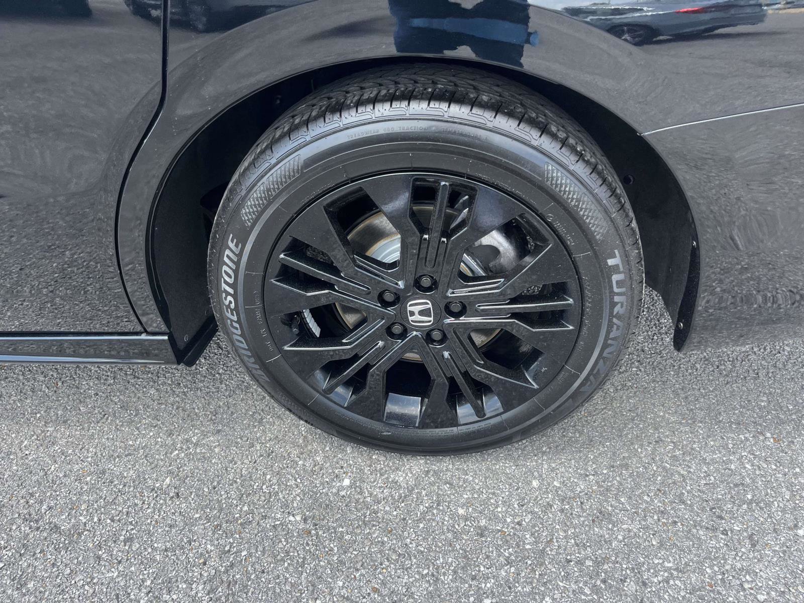 Certified 2025 Honda Odyssey Sport-L image 6