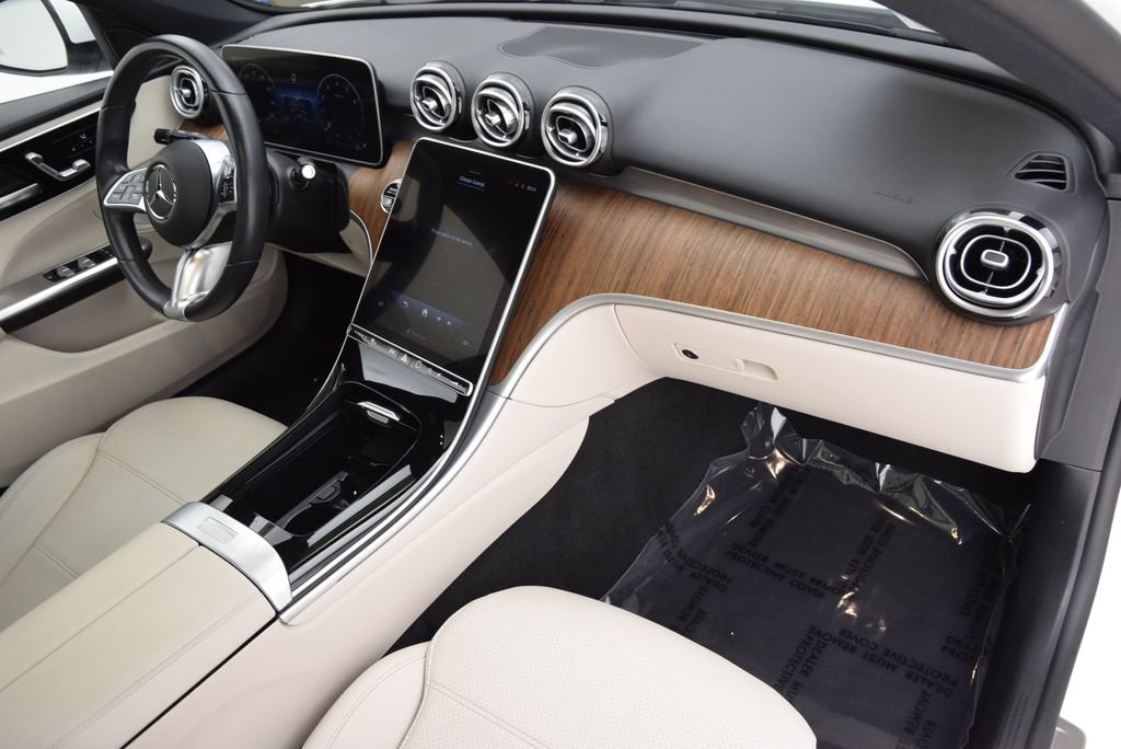 Used 2023 Mercedes-Benz C 300 Sedan image 15