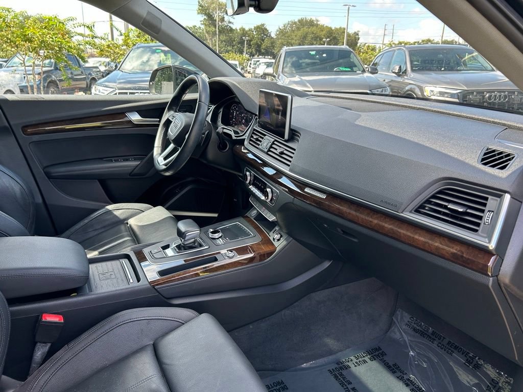 Used 2019 Audi Q5 2.0T Premium Plus w/ Premium Plus Package AWD/4WD image 42