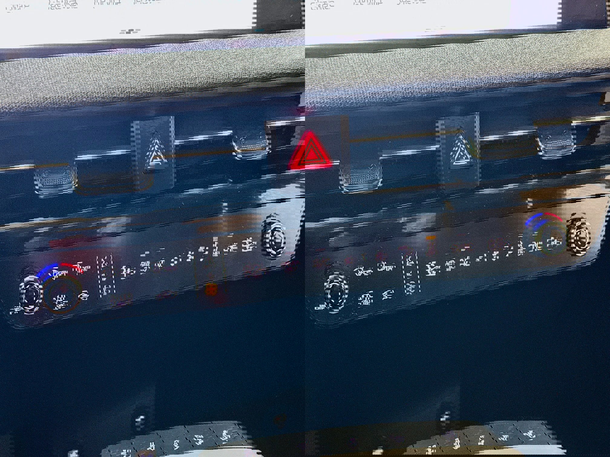 Used 2022 Kia EV6 Wind w/ Wind Technology Package AWD/4WD image 19