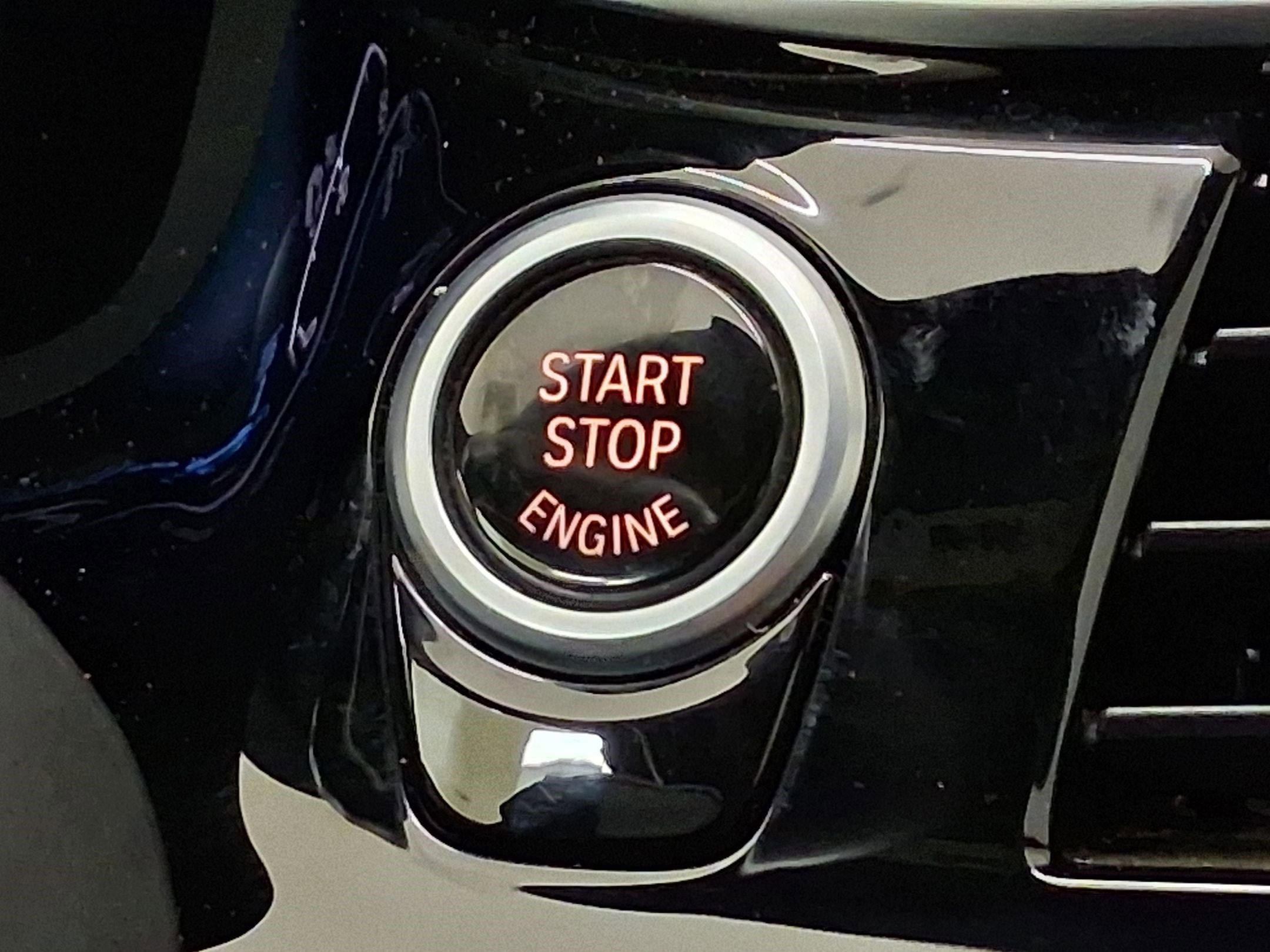 Certified 2023 BMW 530e 530e w/ M Sport Package image 27