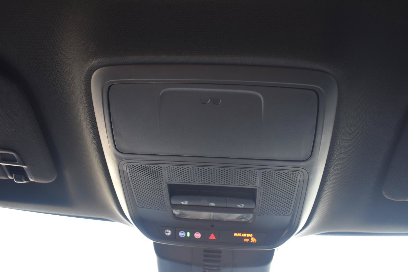 Used 2026 GMC Acadia AT4 w/ Luxury Package AWD/4WD image 51