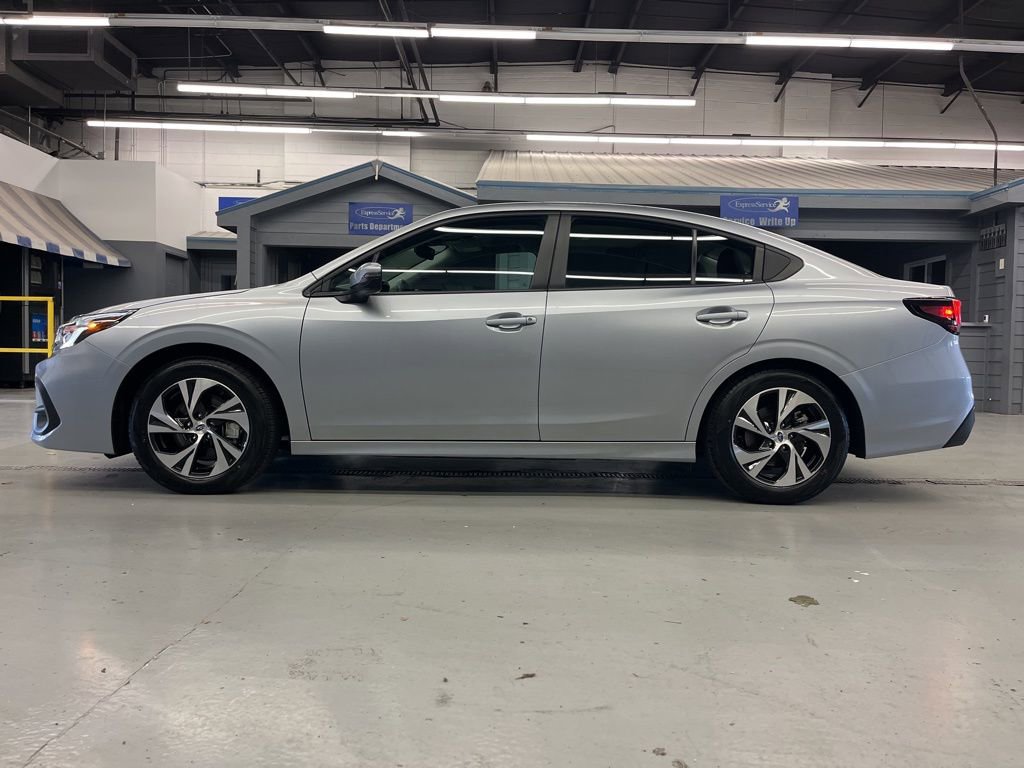 Certified 2025 Subaru Legacy Premium image 4