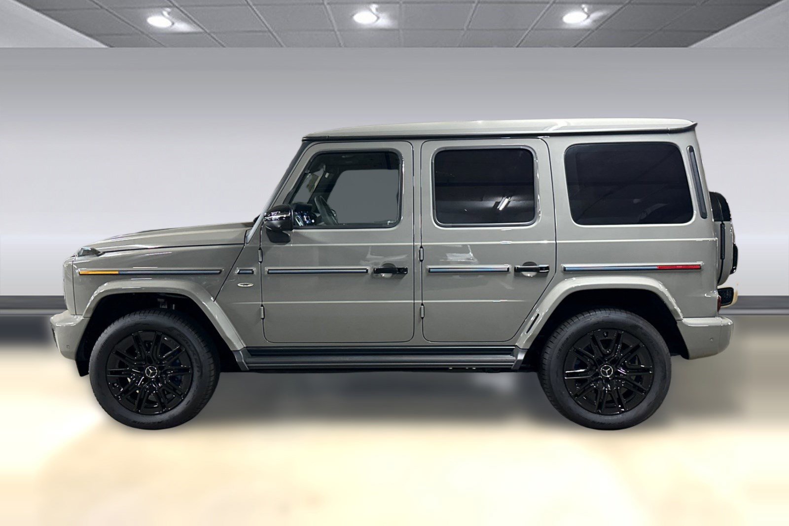 New 2025 Mercedes-Benz G 580 w/ EQ Technology image 2