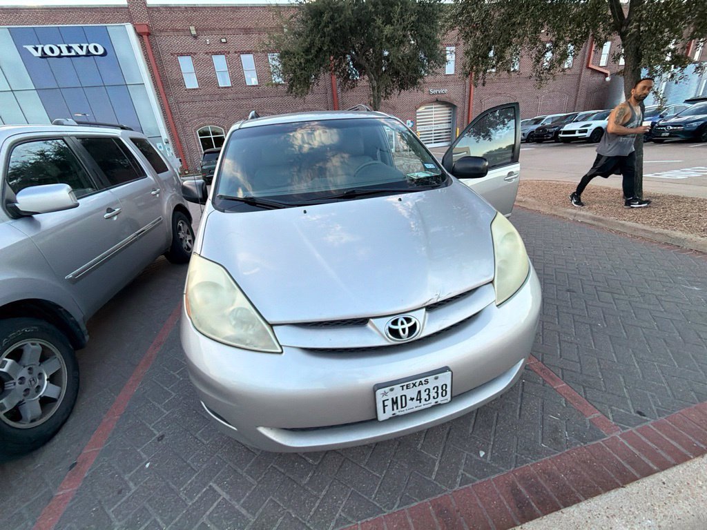 Used 2006 Toyota Sienna CE FWD image 18