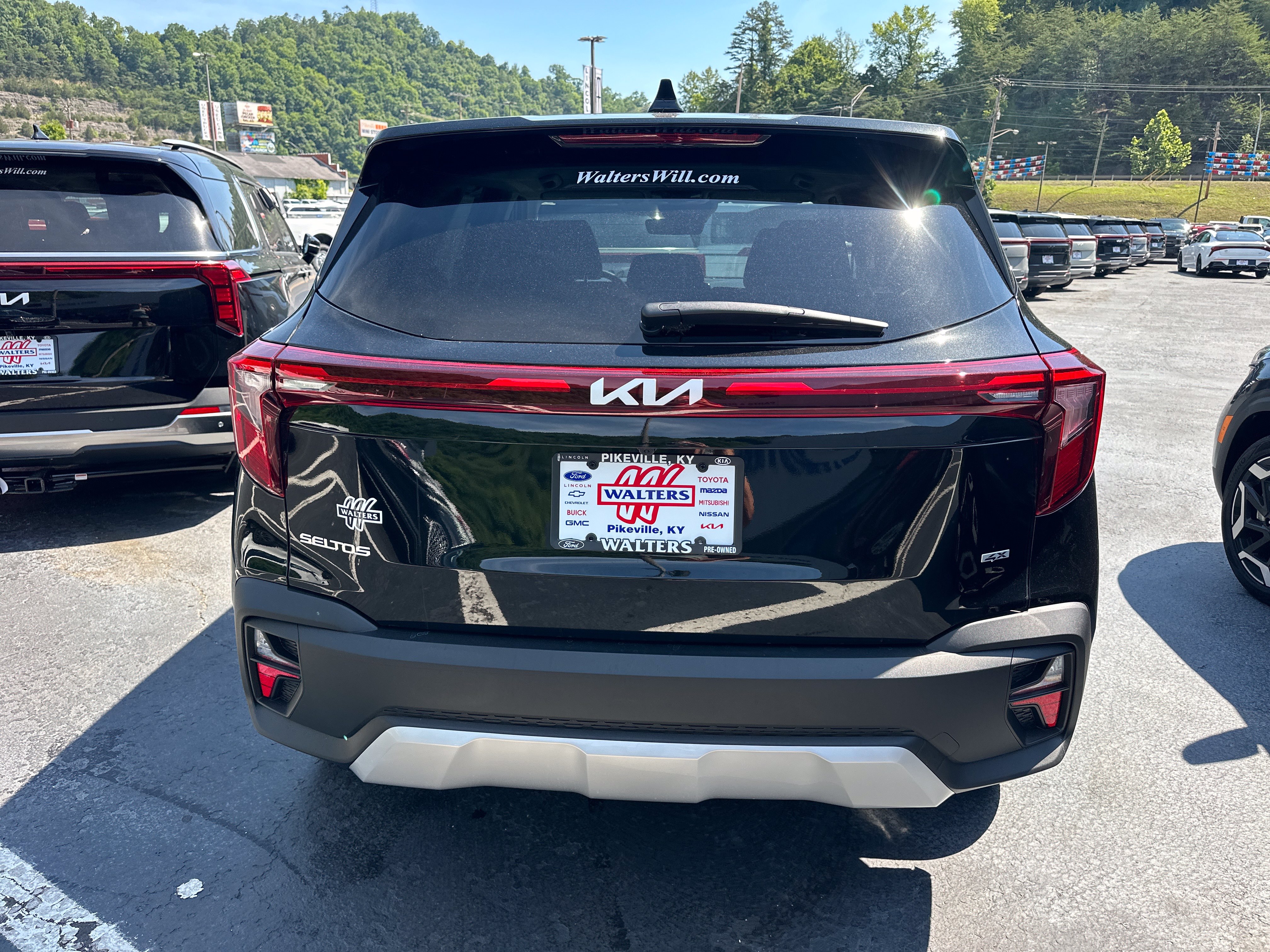 New 2026 Kia Seltos LX AWD/4WD image 3