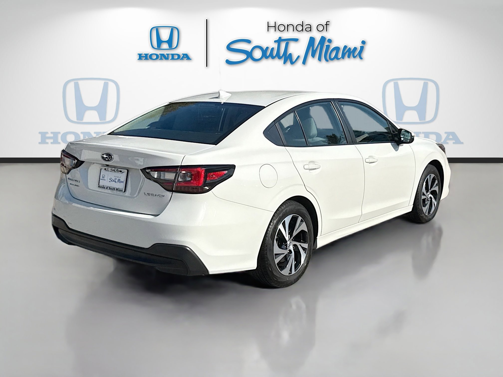 Used 2024 Subaru Legacy Premium image 7