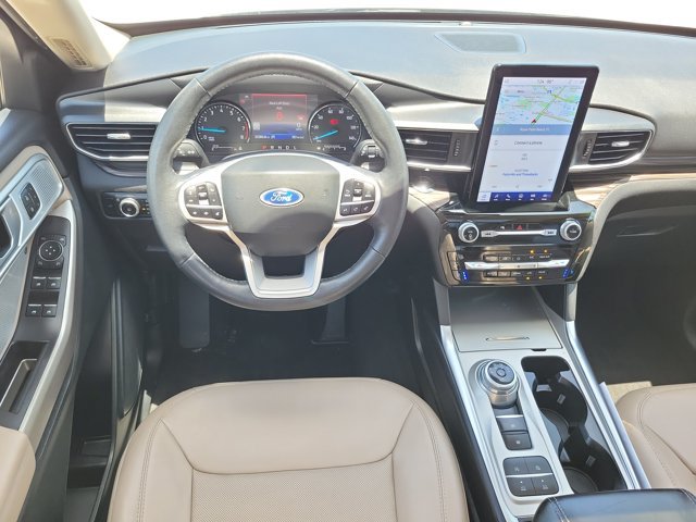 Certified 2023 Ford Explorer Limited w/ Limited Technology Package RWD image 16