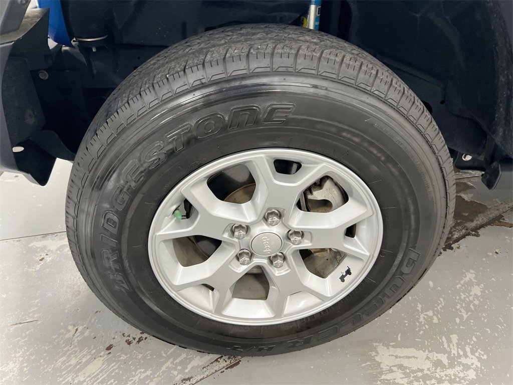 Used 2021 Jeep Wrangler Unlimited Islander image 25