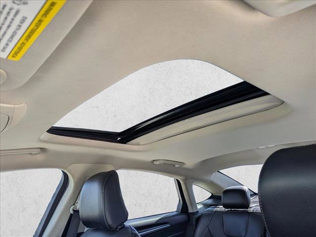 Used 2020 Ford Fusion Titanium image 16