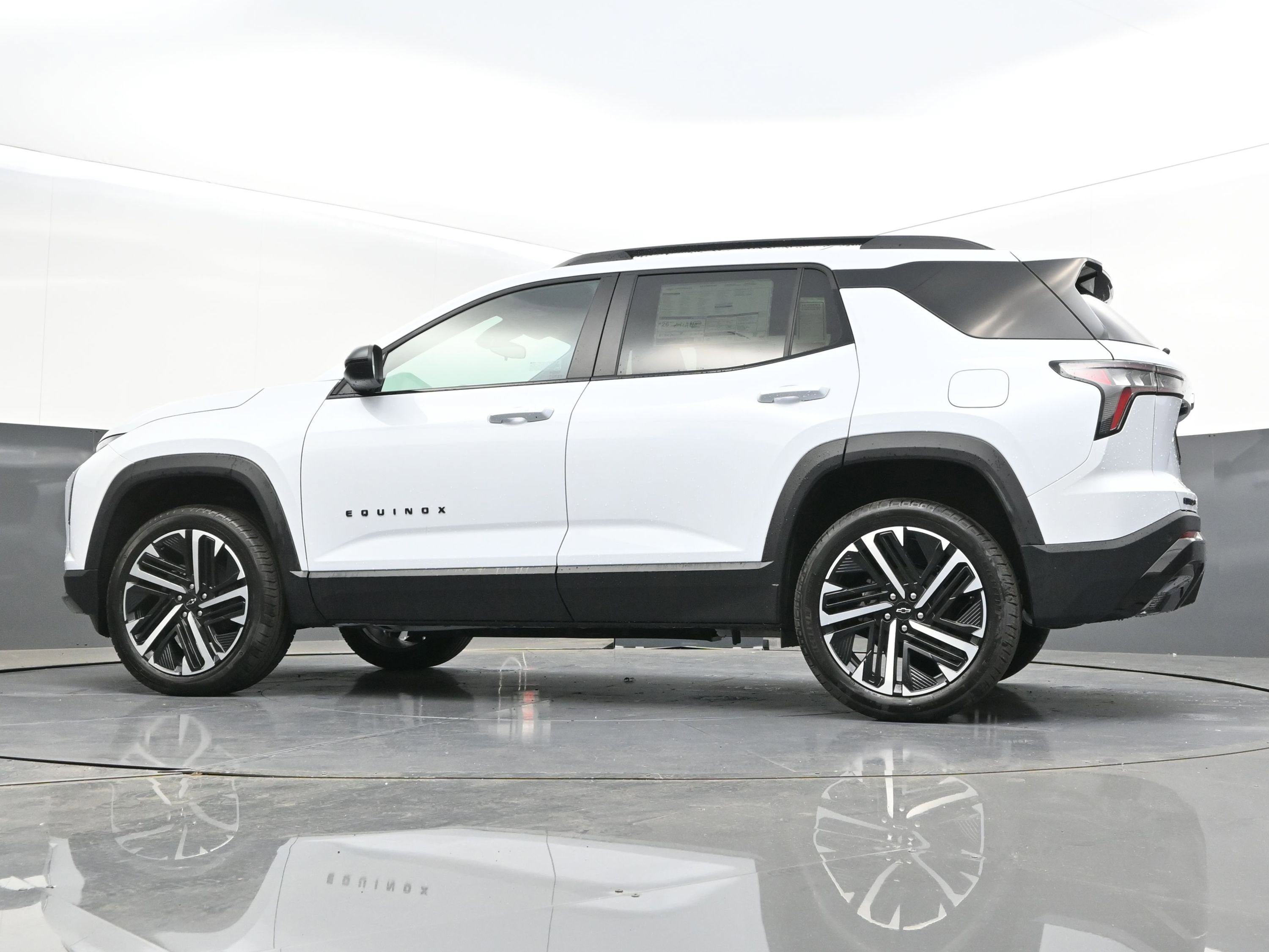 New 2026 Chevrolet Equinox RS AWD/4WD image 44