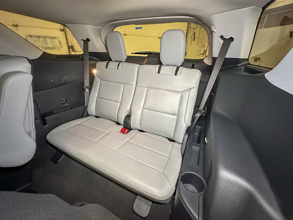 New 2026 Ford Explorer Active w/ Active Comfort Package image 24