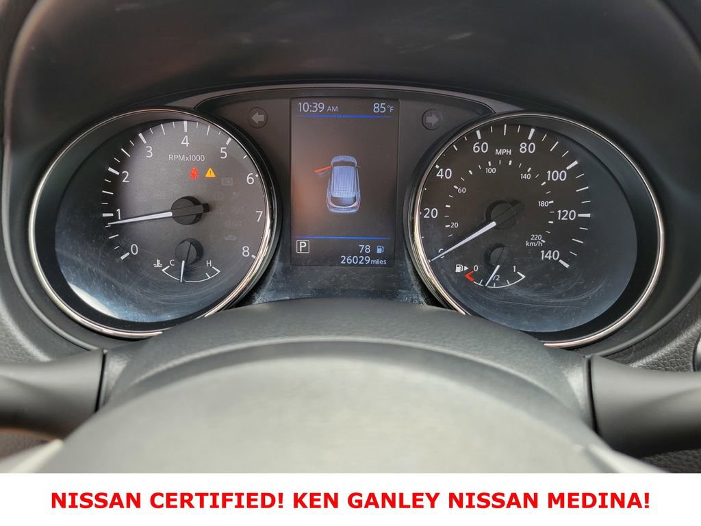Certified 2022 Nissan Rogue Sport SV w/ Technology Package AWD/4WD image 33