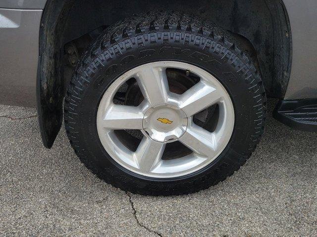 Used 2009 Chevrolet Tahoe LT w/ Luxury Package image 5