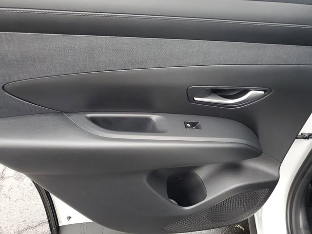 Certified 2025 Hyundai Tucson SEL AWD/4WD image 16