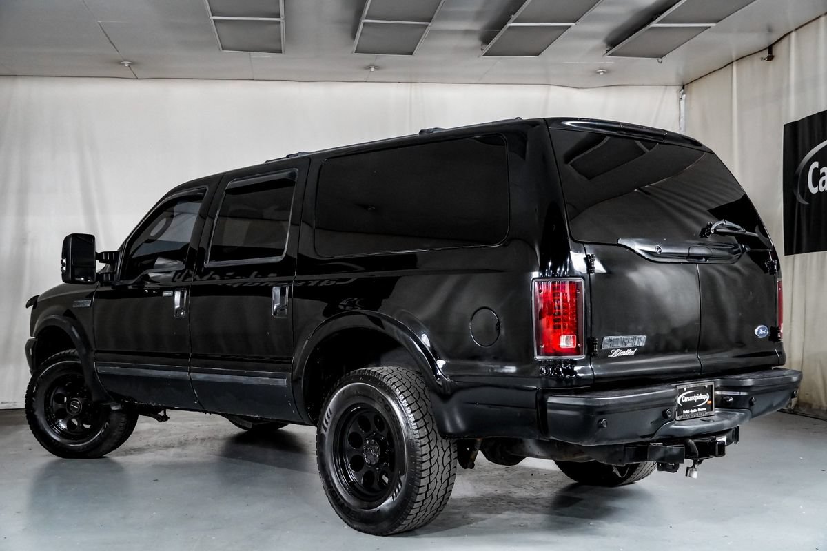 Used 2004 Ford Excursion Limited AWD/4WD image 10