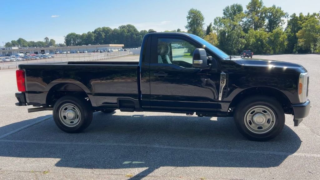 Used 2024 Ford F350 XL w/ Camper Package image 17