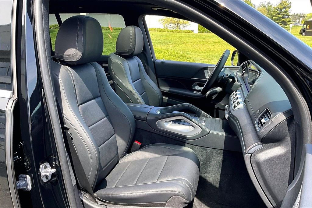 Certified 2022 Mercedes-Benz GLS 450 4MATIC image 7