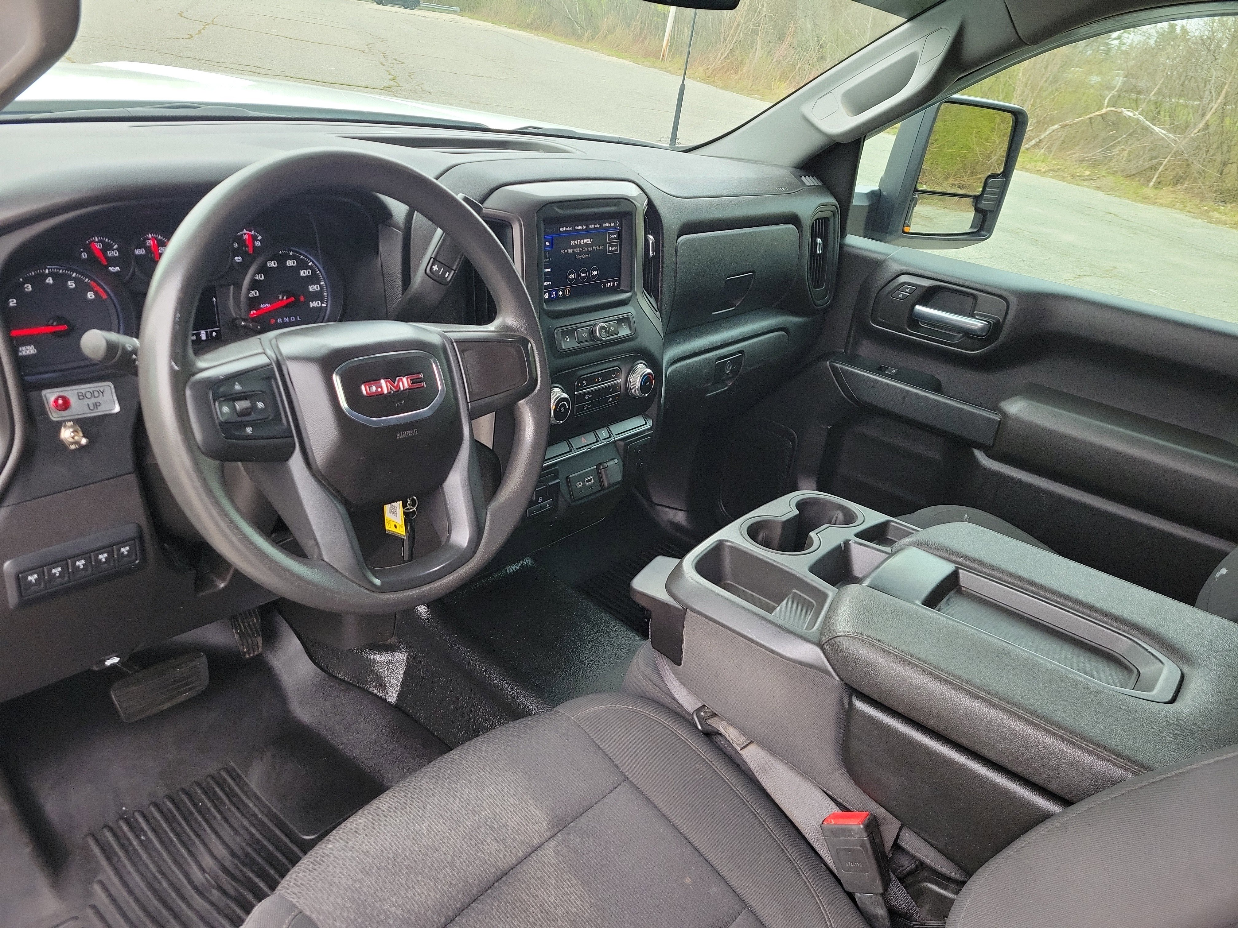 Used 2023 GMC Sierra 3500 Pro w/ Convenience Package AWD/4WD image 17