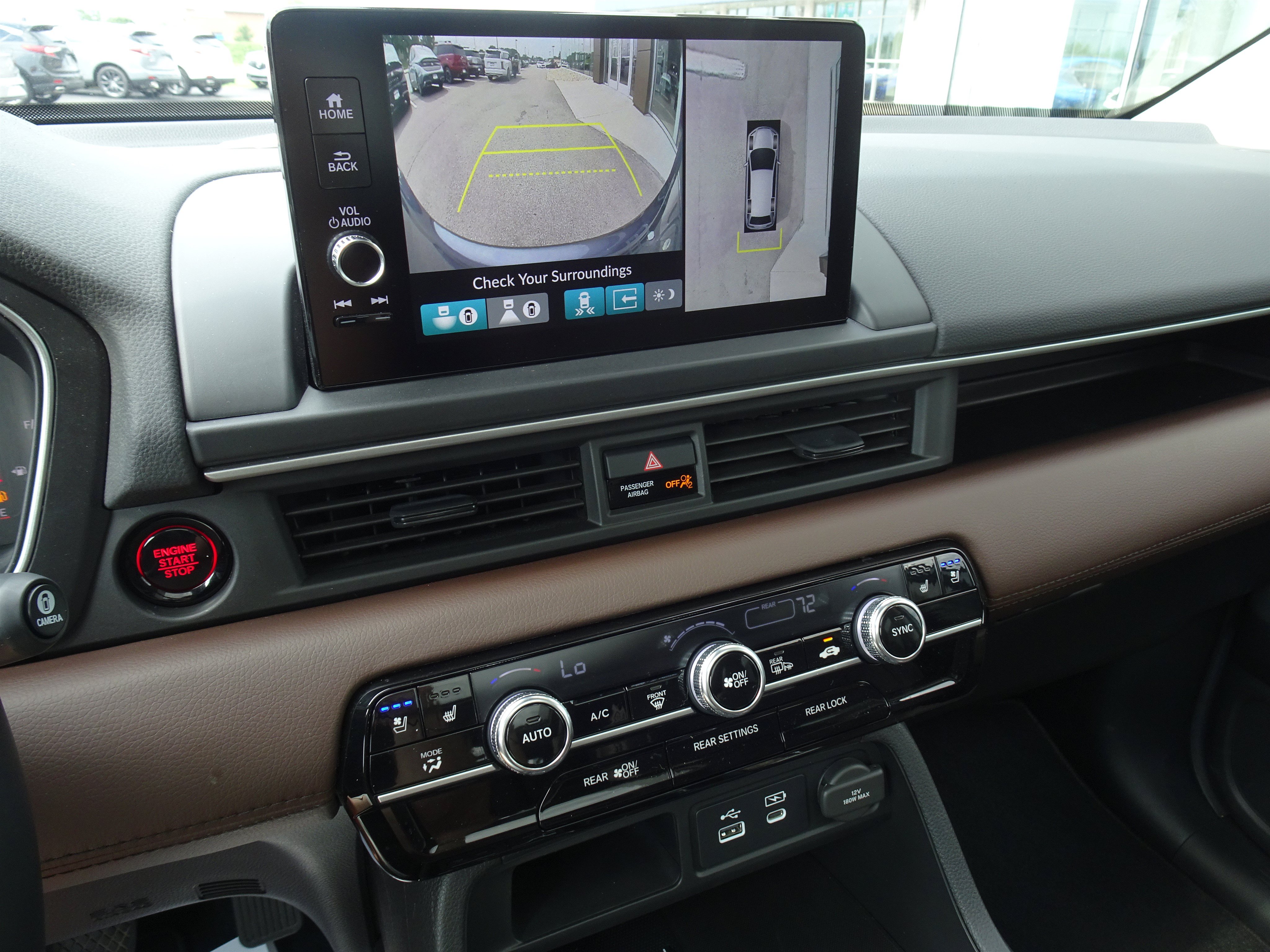 Used 2025 Honda Pilot Elite image 21