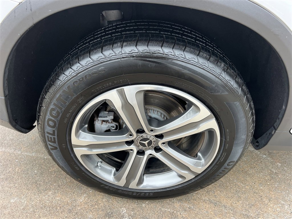 Used 2021 Mercedes-Benz GLC 300 image 15