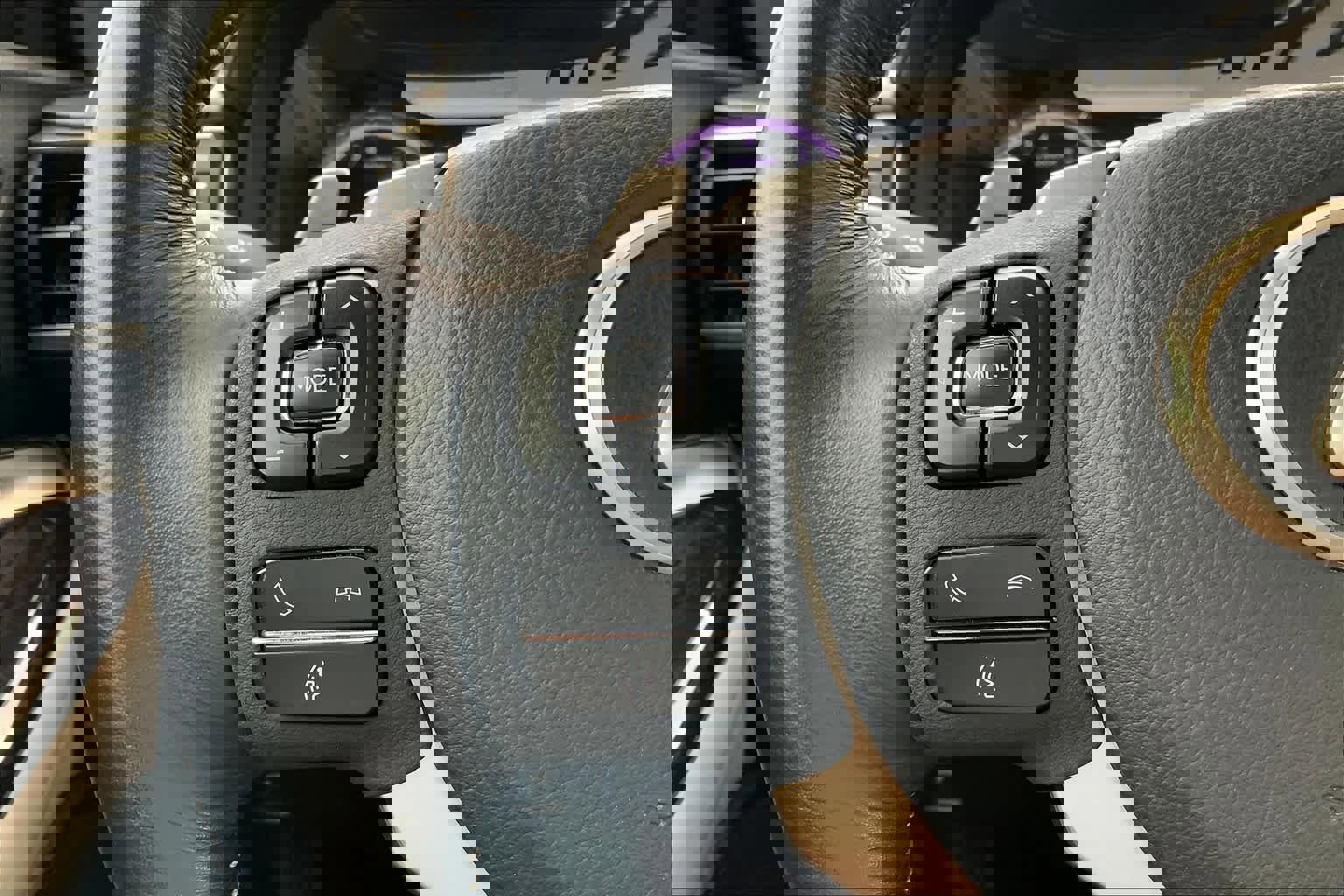 Used 2015 Lexus RC 350 w/ Luxury Package image 24