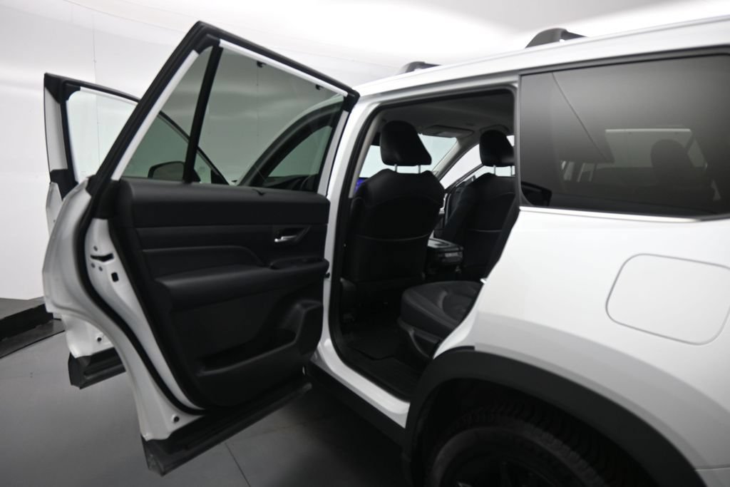 Used 2024 Toyota Grand Highlander AWD Hybrid image 17