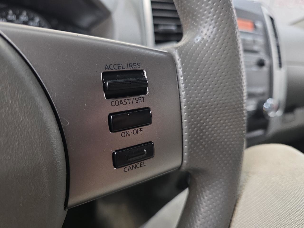 Used 2012 Nissan Frontier SV w/ SV Premium Utility Pkg AWD/4WD image 42