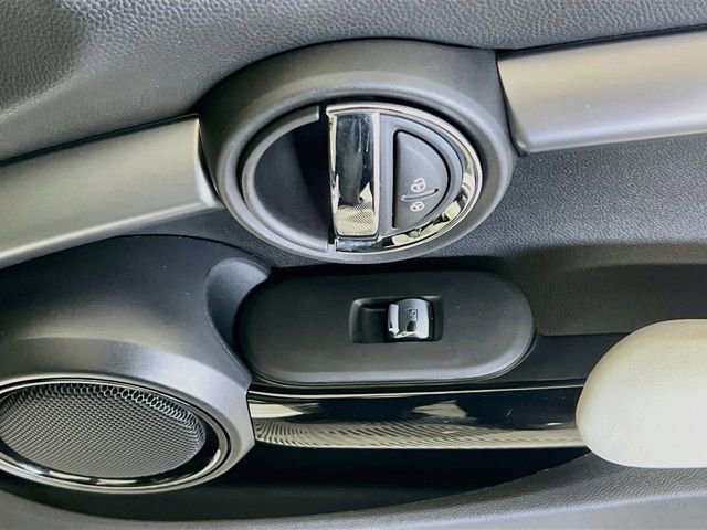 Used 2024 MINI Cooper John Cooper Works FWD image 31