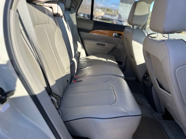 Used 2015 Lincoln MKX AWD w/ Equipment Group 102A image 33