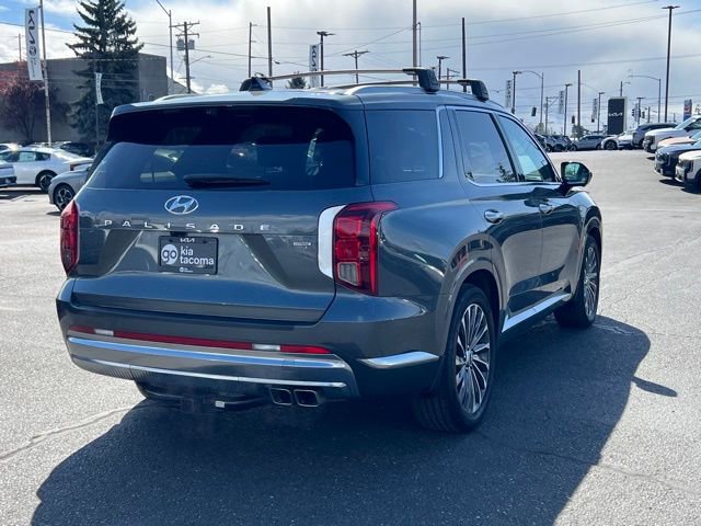 Used 2023 Hyundai Palisade Calligraphy w/ Cargo Package AWD/4WD image 7