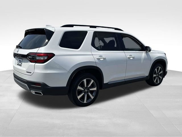 Used 2025 Honda Pilot Touring image 26