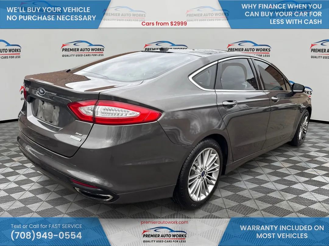 Used 2015 Ford Fusion SE w/ Equipment Group 202A image 4