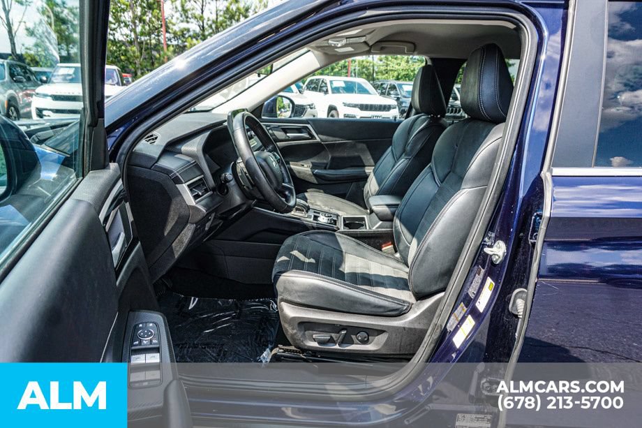 Used 2024 Mitsubishi Outlander SE FWD image 19
