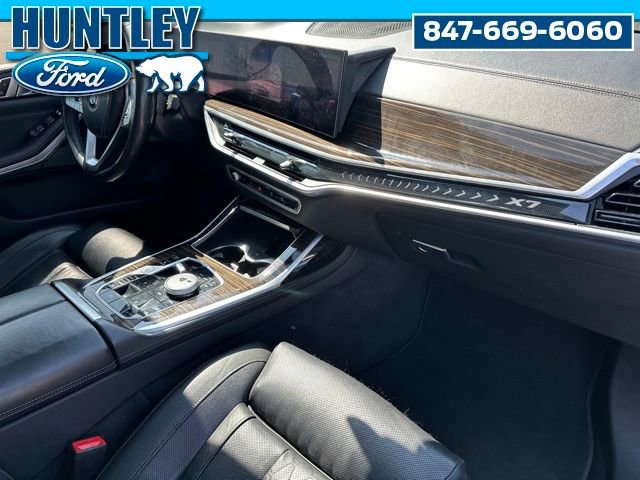 Used 2023 BMW X7 xDrive40i w/ Premium Package image 13