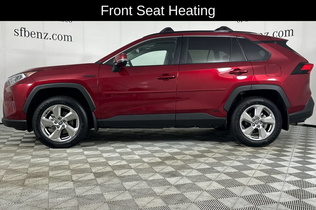 Used 2021 Toyota RAV4 XLE Premium AWD/4WD image 8