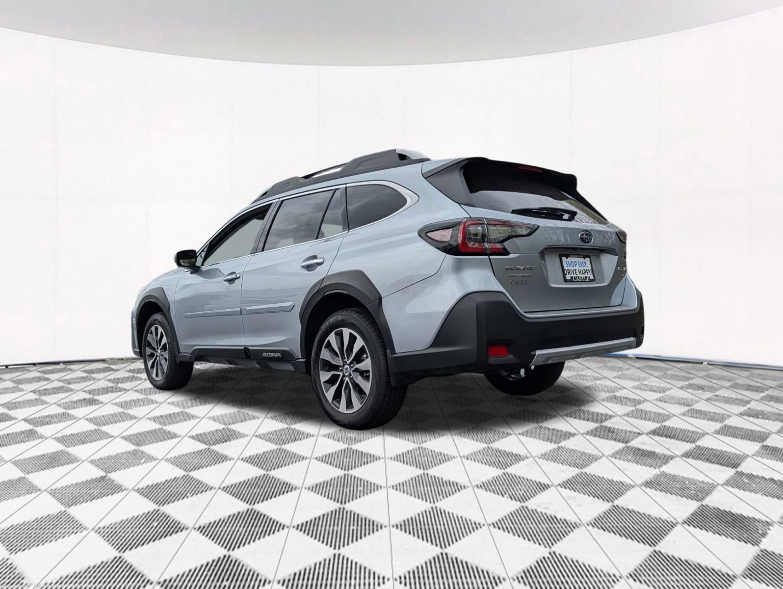 Used 2025 Subaru Outback Touring AWD/4WD image 12