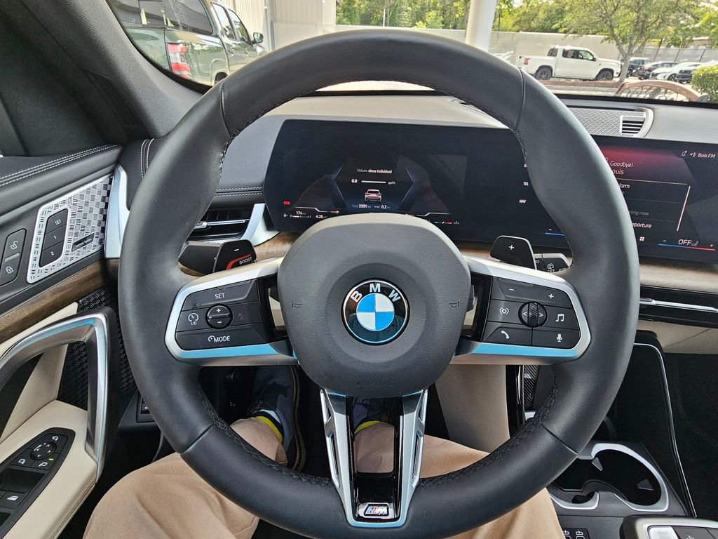 Used 2025 BMW X1 xDrive28i w/ M Sport Package AWD/4WD image 24