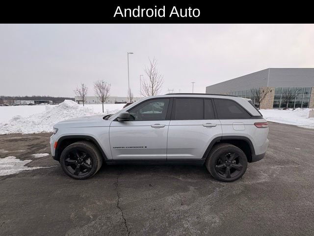 Used 2019 Jeep Cherokee Limited image 10