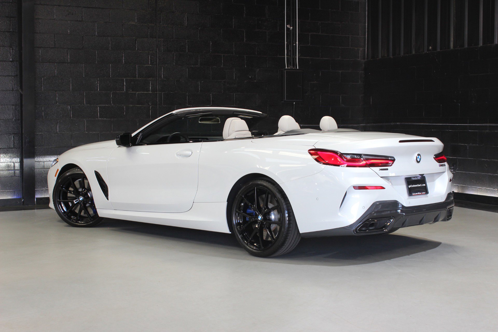 Used 2022 BMW M850i xDrive Convertible w/ M Carbon Exterior Package AWD/4WD image 14