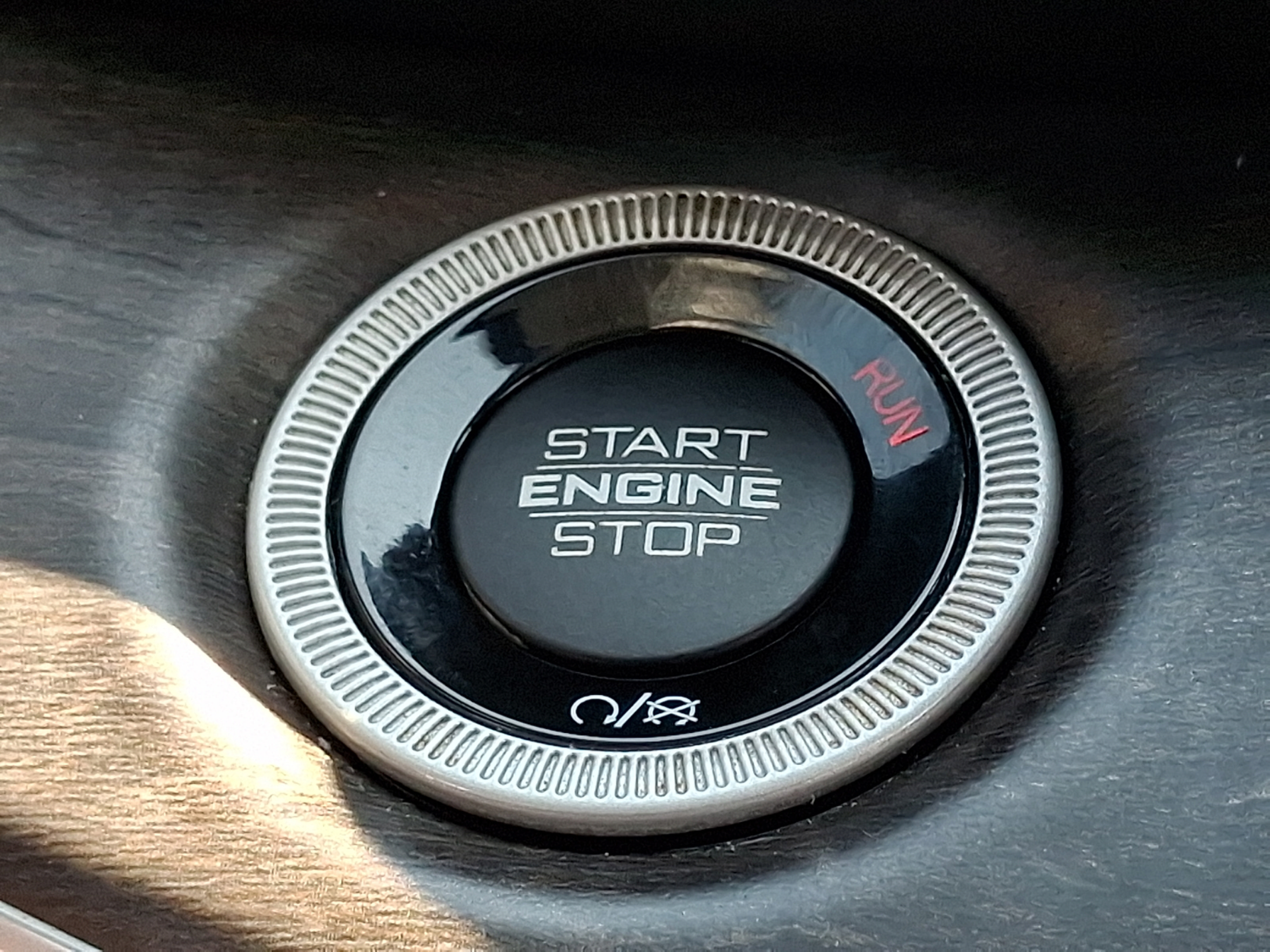 Used 2023 Jeep Grand Cherokee 4WD 4xe image 25