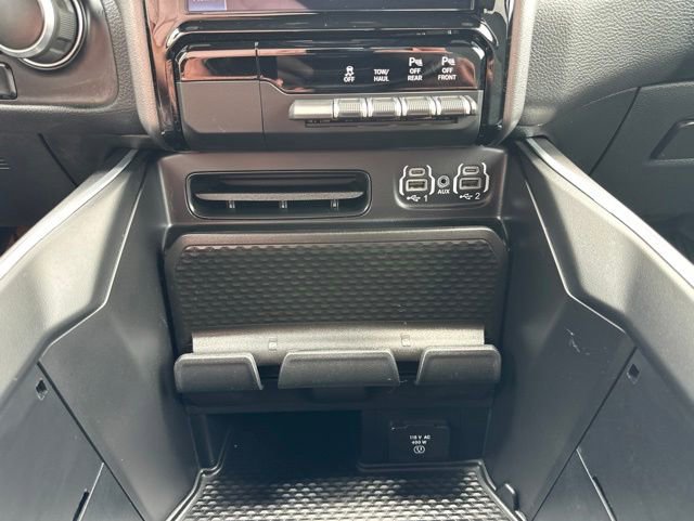 Certified 2024 RAM 1500 Big Horn RWD image 19