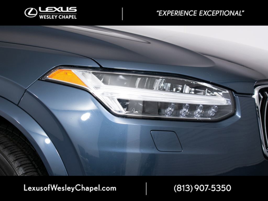 Used 2021 Volvo XC90 T5 Momentum w/ Protection Package Premier AWD/4WD image 3